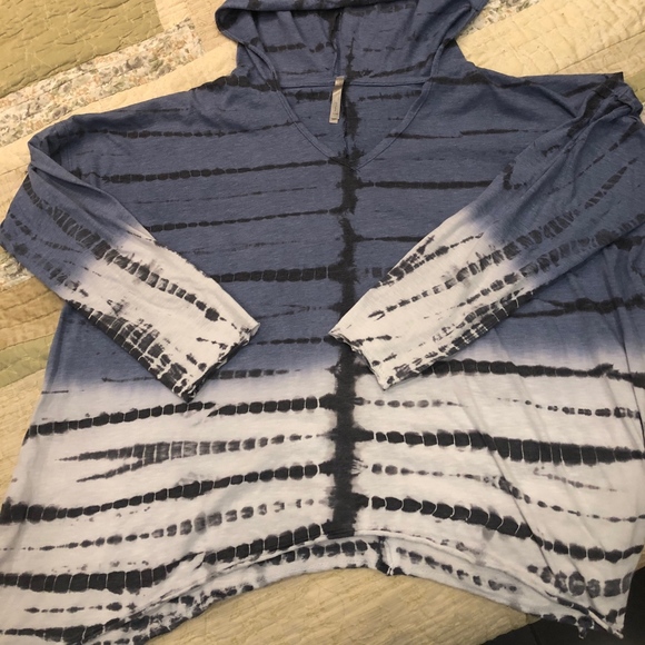 Mono B Tops - Mono B Hooded Cotton Tie Dye Top